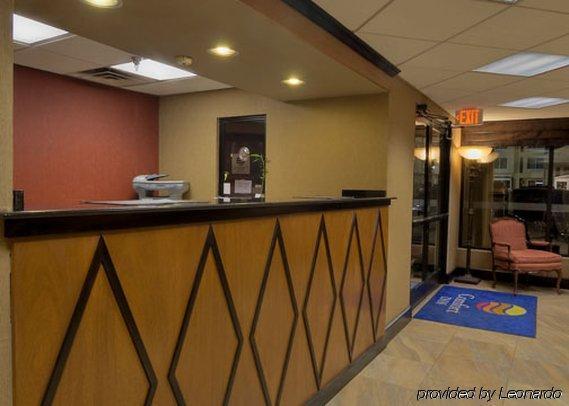 Rodeway Inn & Suites Clarksville Interior foto